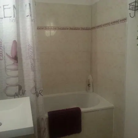 דירה Le Jardin De Saint Just *